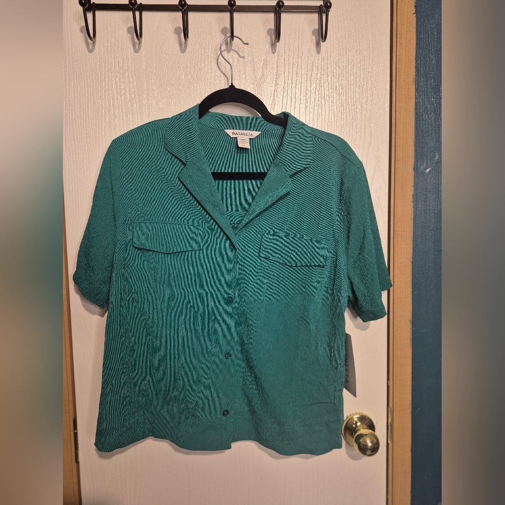NWT Athleta Teal Button-Up echo Top